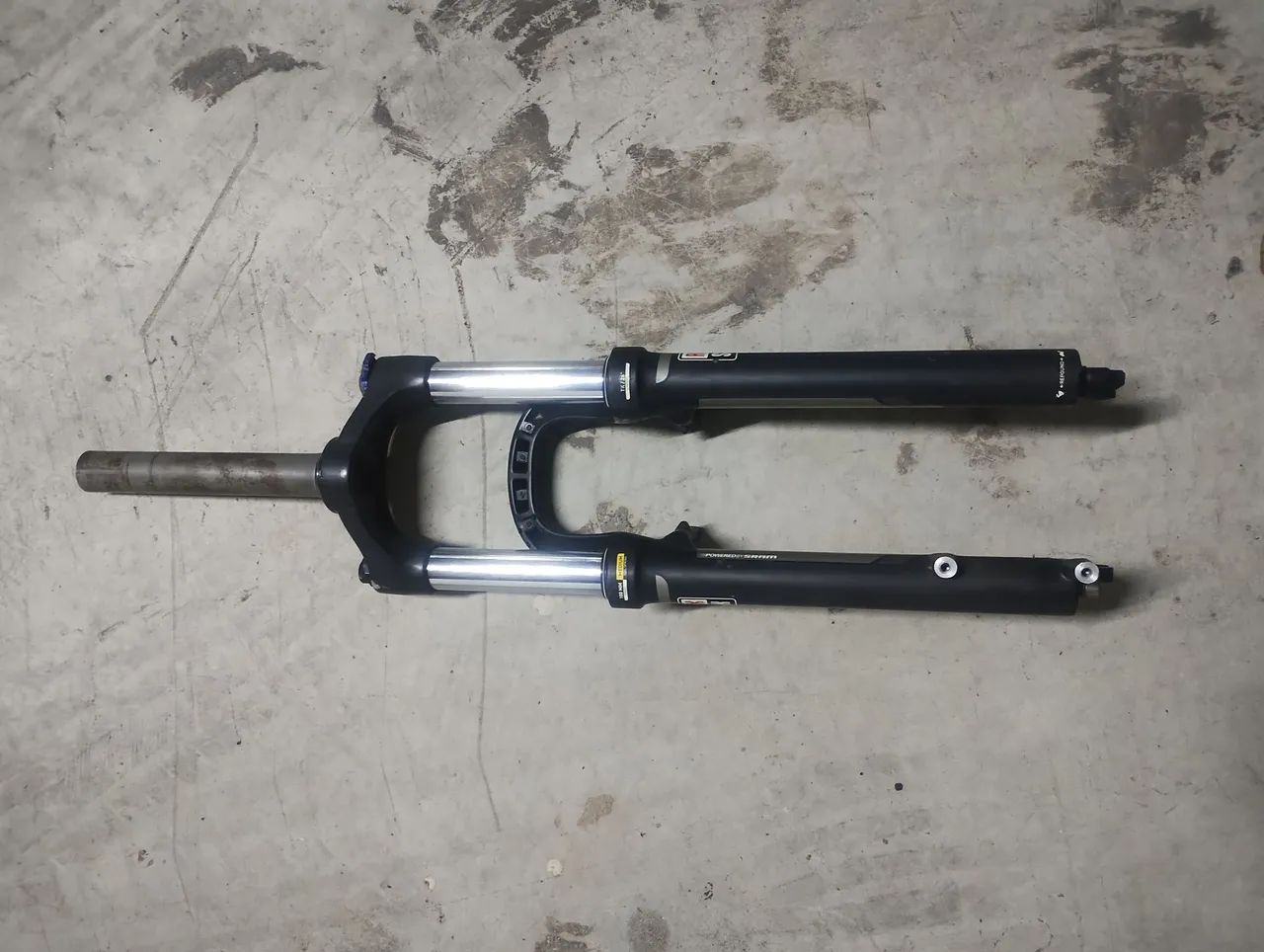 Rock shox aro 26   - Foto 3
