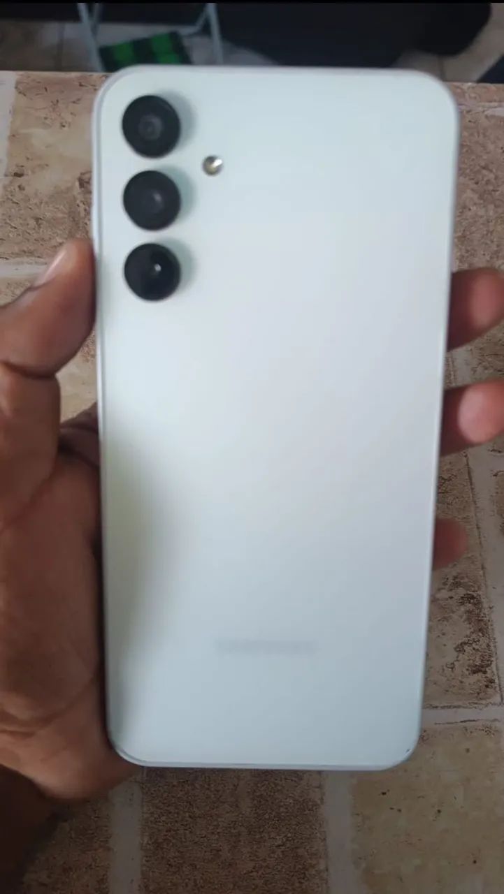 Celular A 15 e caixa de som  - Foto 2