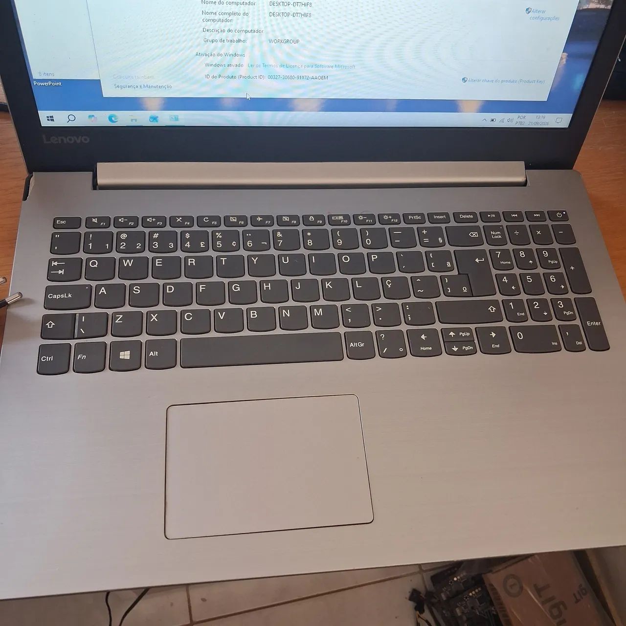 Notebook Lenovo i3 6006u 8gb 500gb ssd Windows 10  - Foto 2