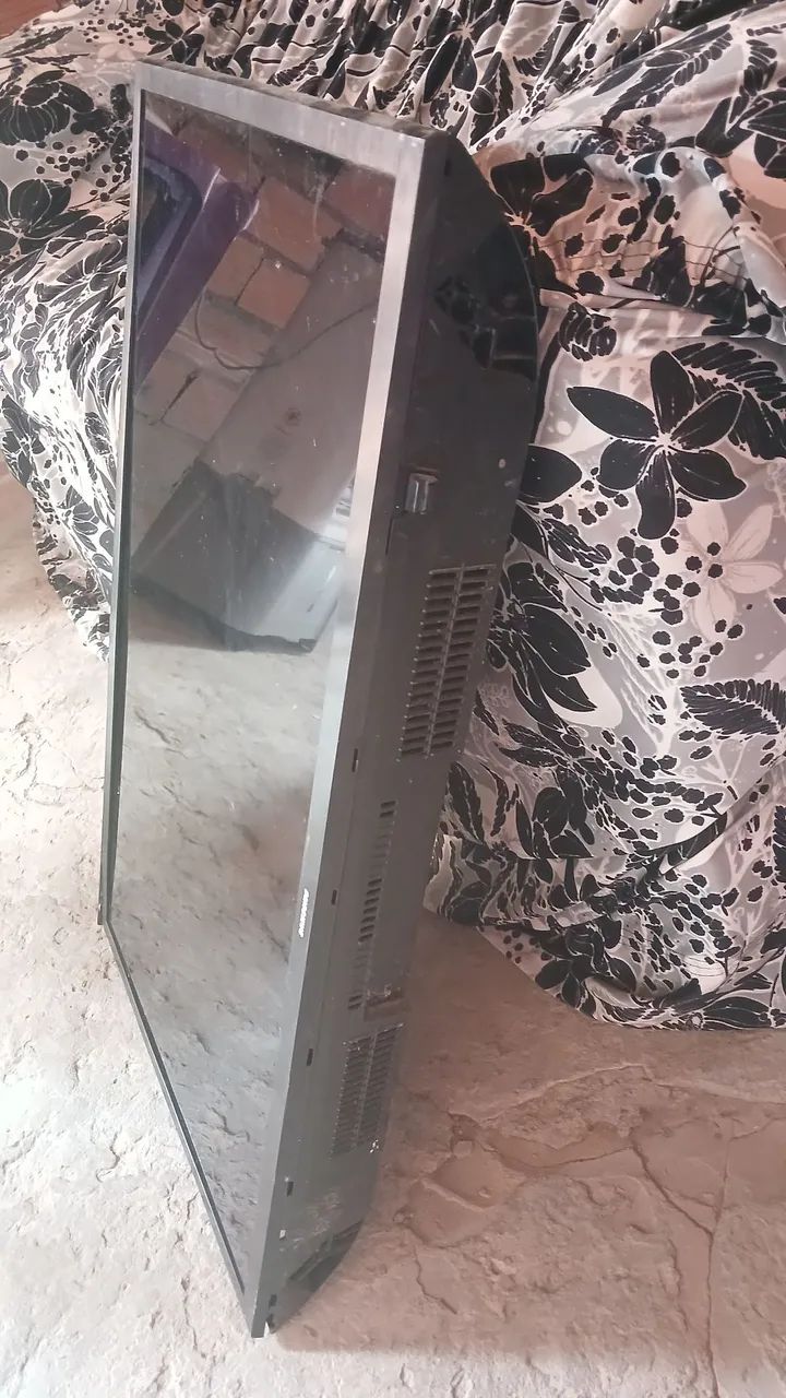 Tv smart 32" polegada defeito  - Foto 2