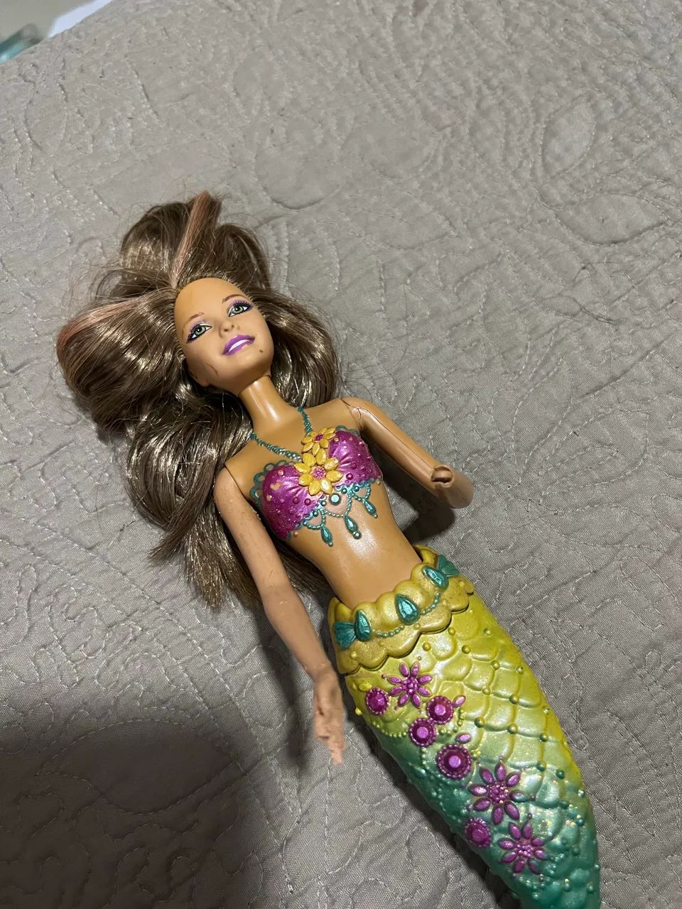 Boneca Barbie Sereia Morena