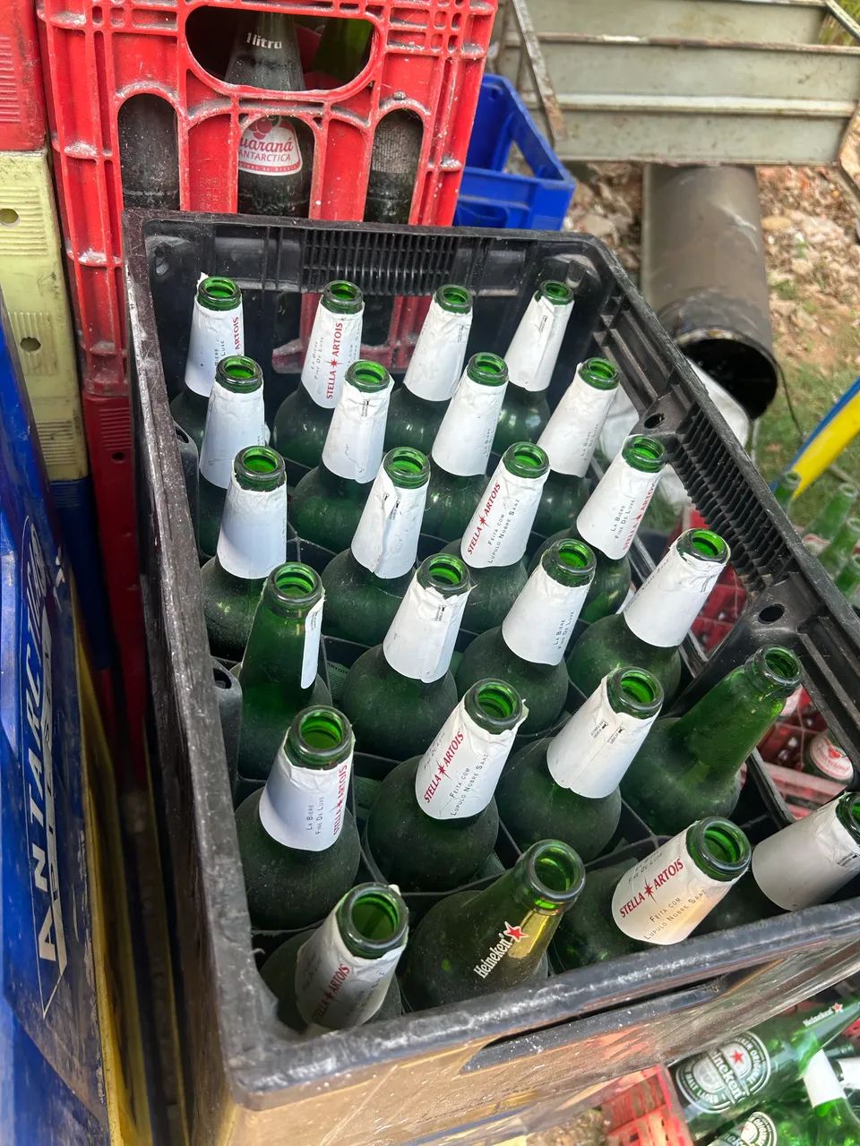 Caixas de cerveja e cascos  - Foto 5