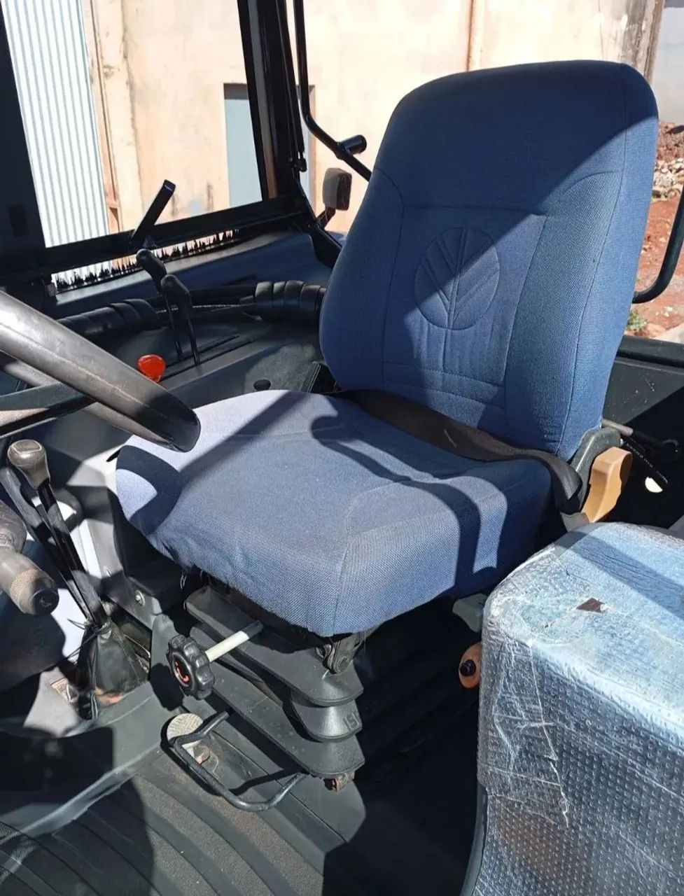 Trator New Holland Ts6020 - Foto 3