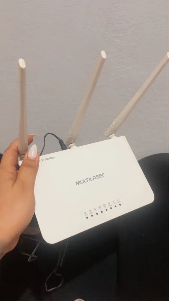 Roteador Multilaser RE163V Wi-Fi 300 Mbps 3 Antenas - Excelente Estado - Foto 3