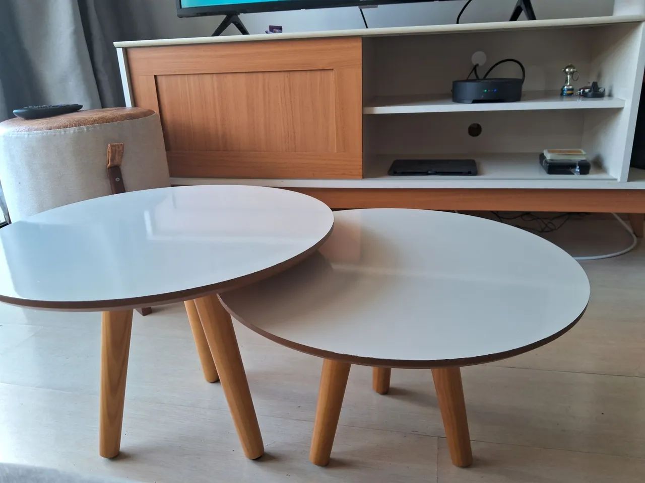 Conjunto Mesa de centro/lateral