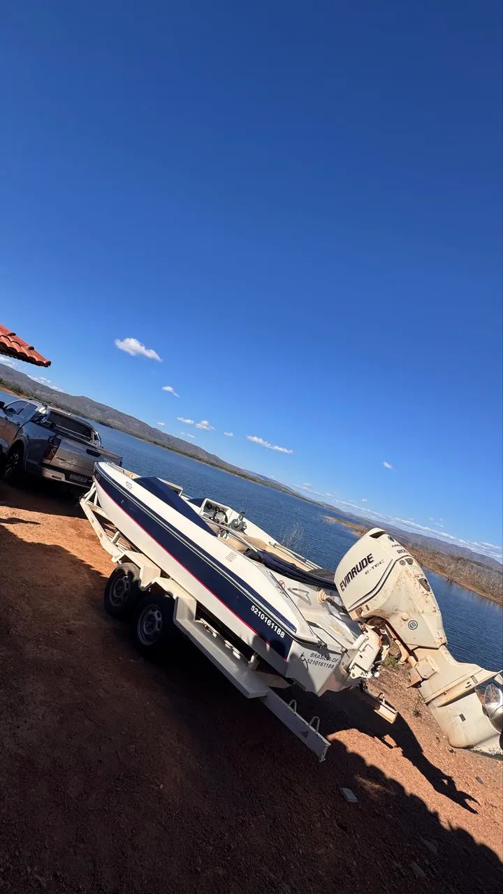 Lancha Stella 200 HP  - Foto 4
