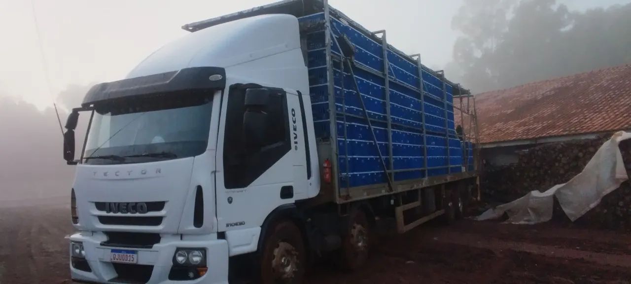 Iveco tector 31300 - Foto 5