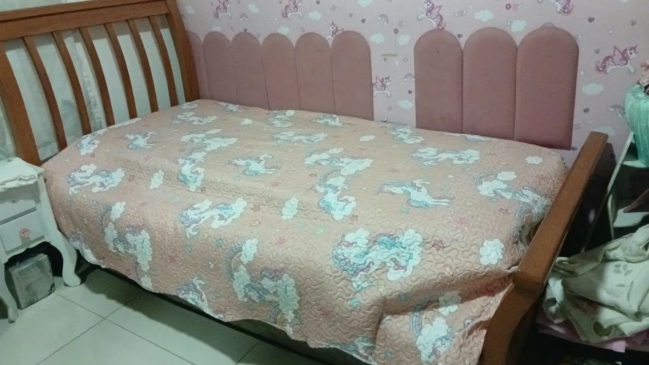 Vendo cama solteiro madeira maciça  - Foto 3