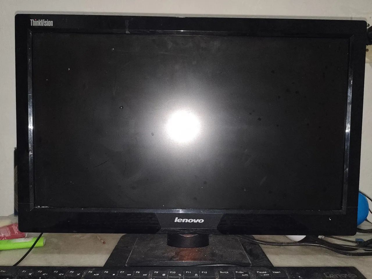 Monitor Lenovo LCD de 19.5 polegadas   - Foto 4