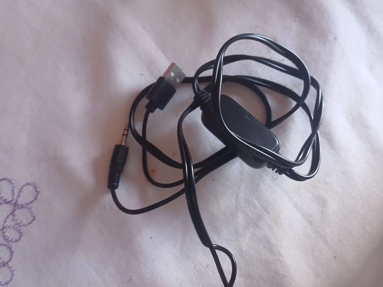 Vendo caixinhas de som para pc - Foto 3