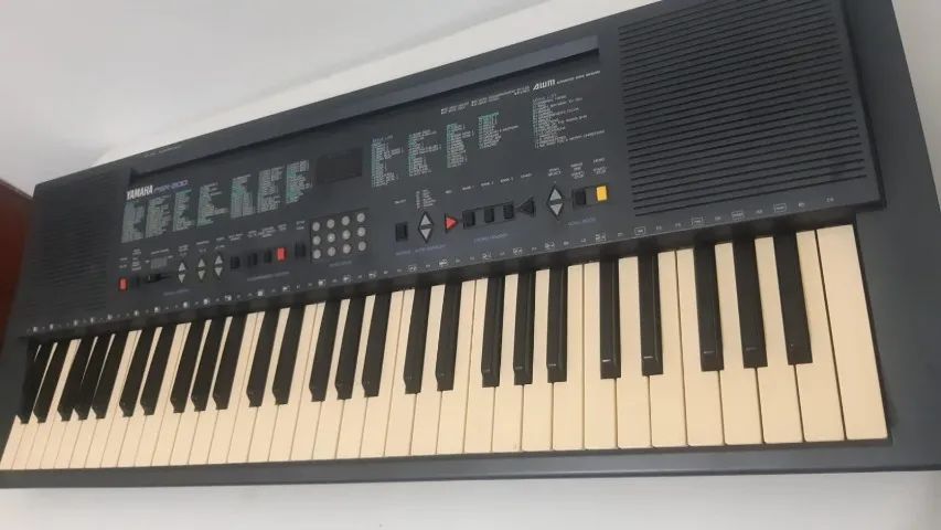 Teclado Yamaha PSR-200 - Foto 2