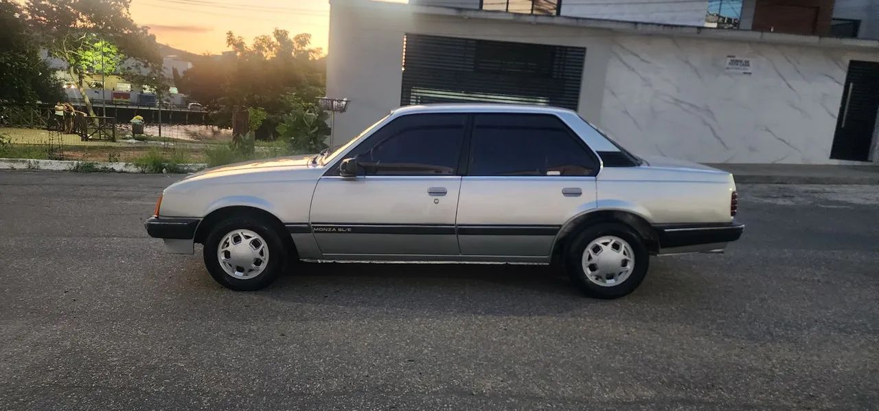 Chevrolet Monza Classic/ Sl/e/sr 1.8 1985