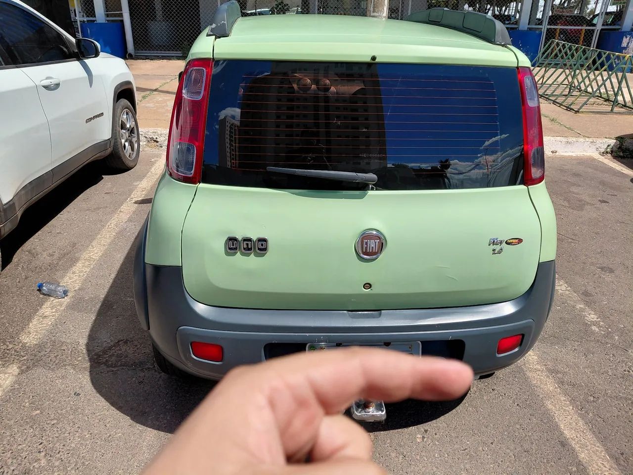 Fiat Uno WAY 1.4 EVO Fire Flex 8V 5P 2011 - Foto 3