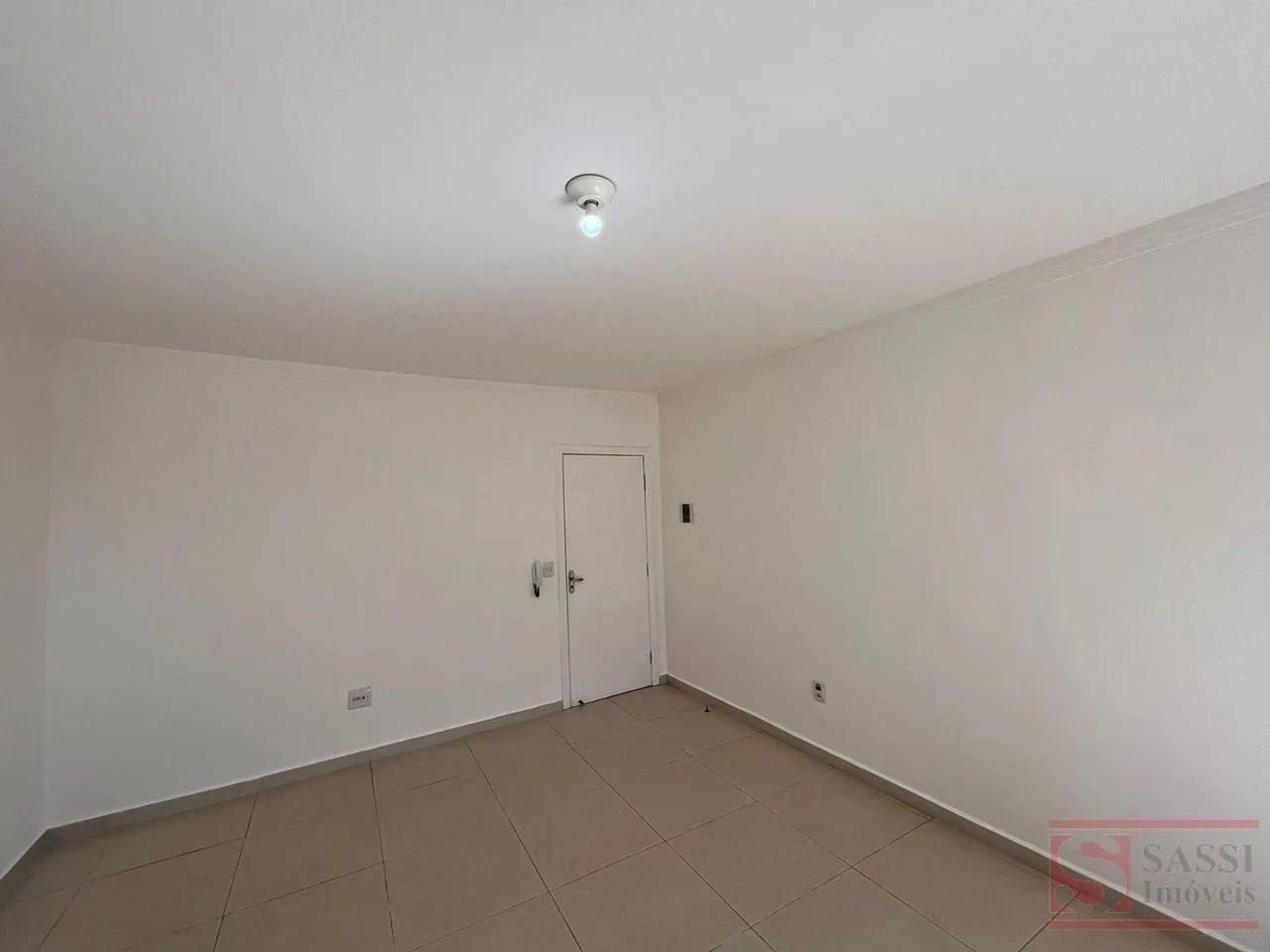 Sala Comercial em JARDIM RESIDENCIAL VITORIA - Foto 4