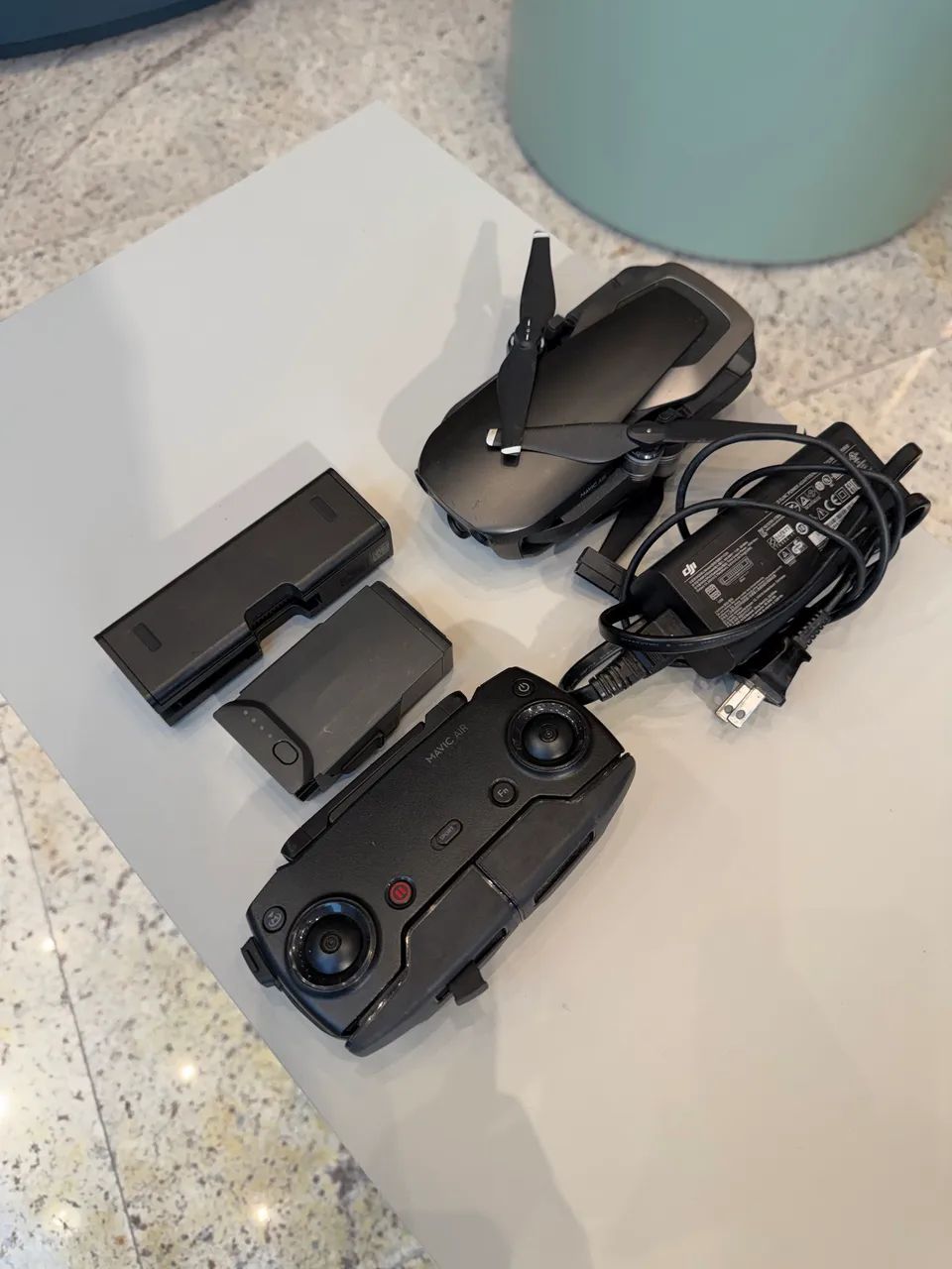 Drone DJI Mavic Air Fly More Combo + 2 baterias + controle + carregador  - Foto 3