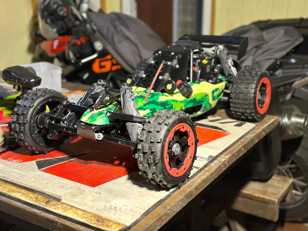 Automodelo Baja 5B - Foto 3