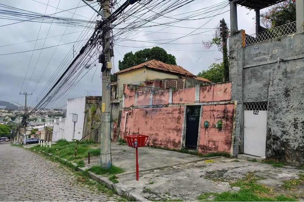 Terreno 526 M² - Pilares - Rua Assis de Vasconcelos