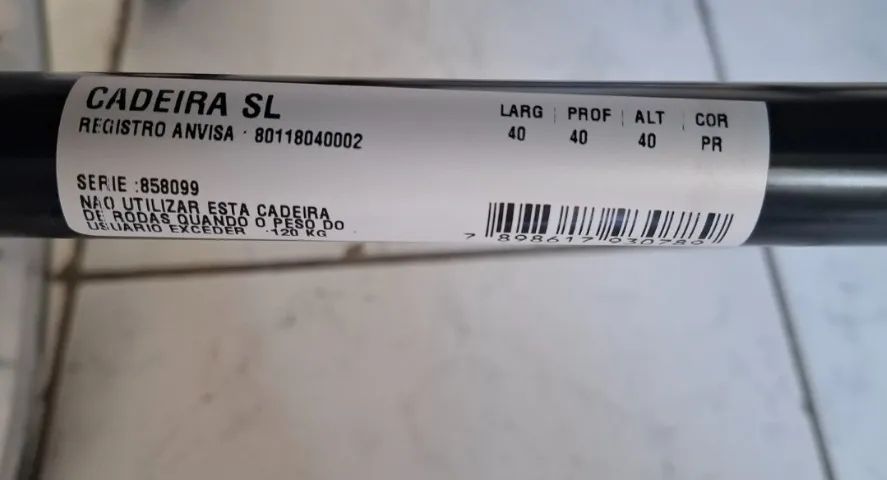 Cadeira de rodas (Nova) - Foto 2