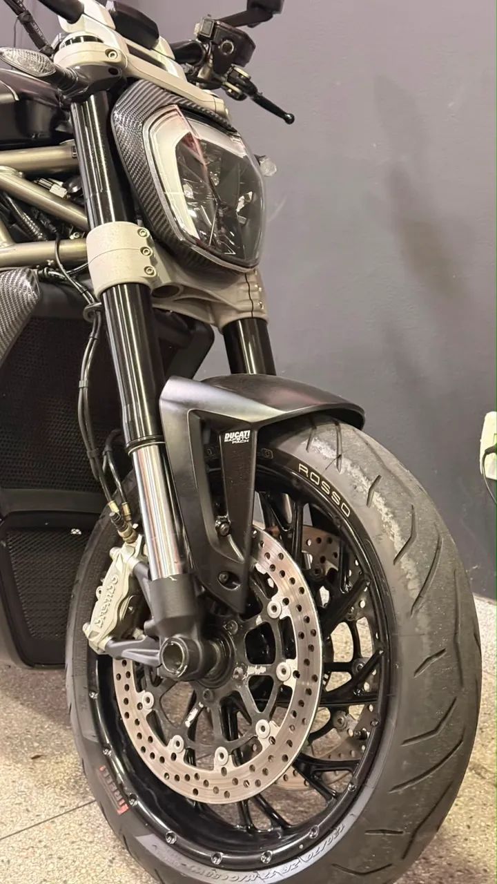 Xdiavel - nova e conservada 