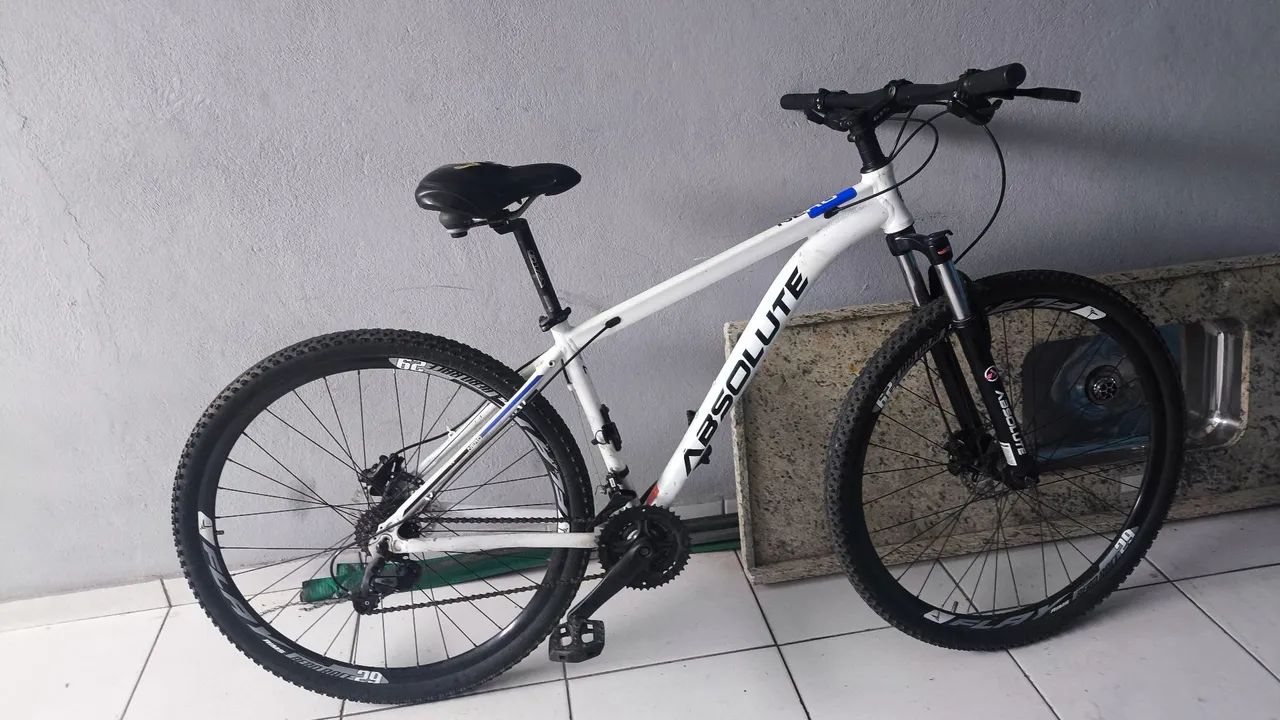 Bicicleta  - Foto 2