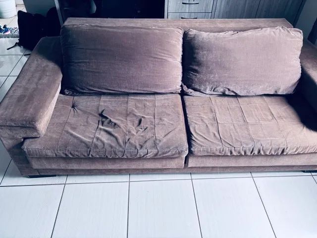 Sofá retratél de 3 lugares 2.50 m - Foto 2