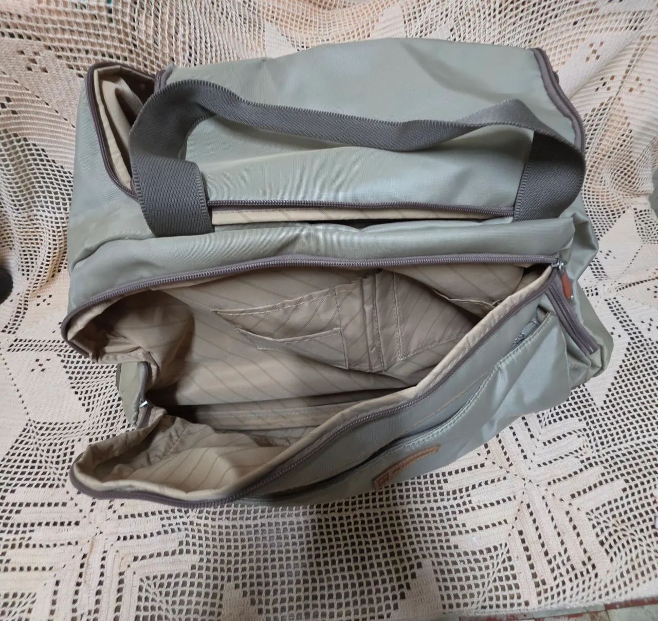 Bolsa de viagem com rodinhas - Foto 3