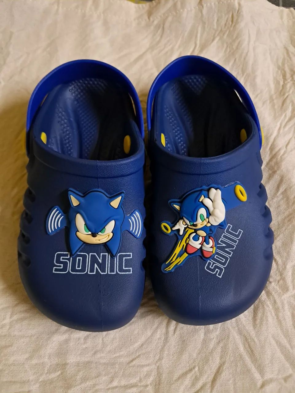 Crocs infantil
