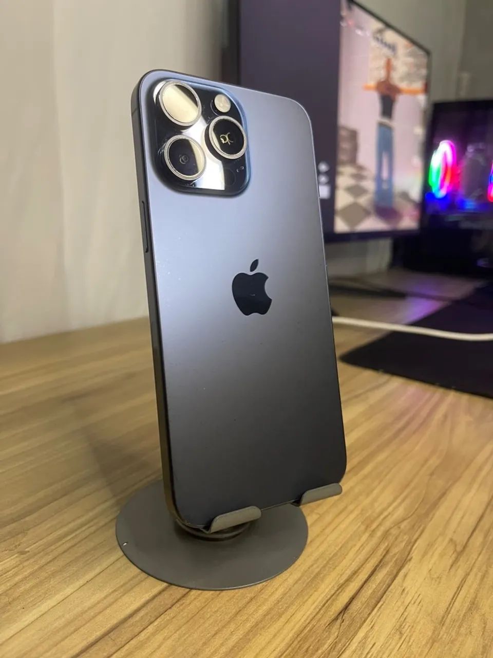 iPhone 15 pro Max - Foto 3