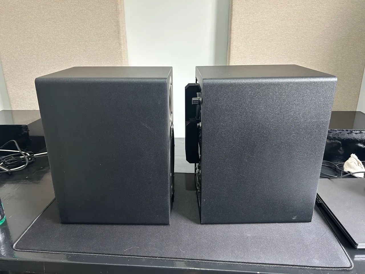 Monitores Yamaha HS7 - Foto 4