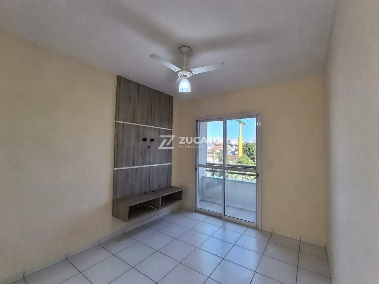 Apartamento com 1 dormitório para alugar, 54 m² - São Benedito - Uberaba/MG - Foto 2