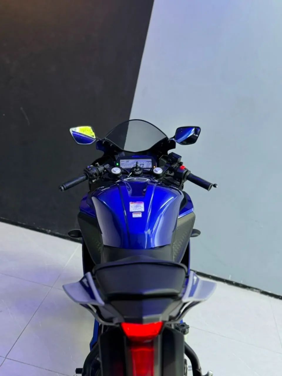 R15 2024 - Foto 5