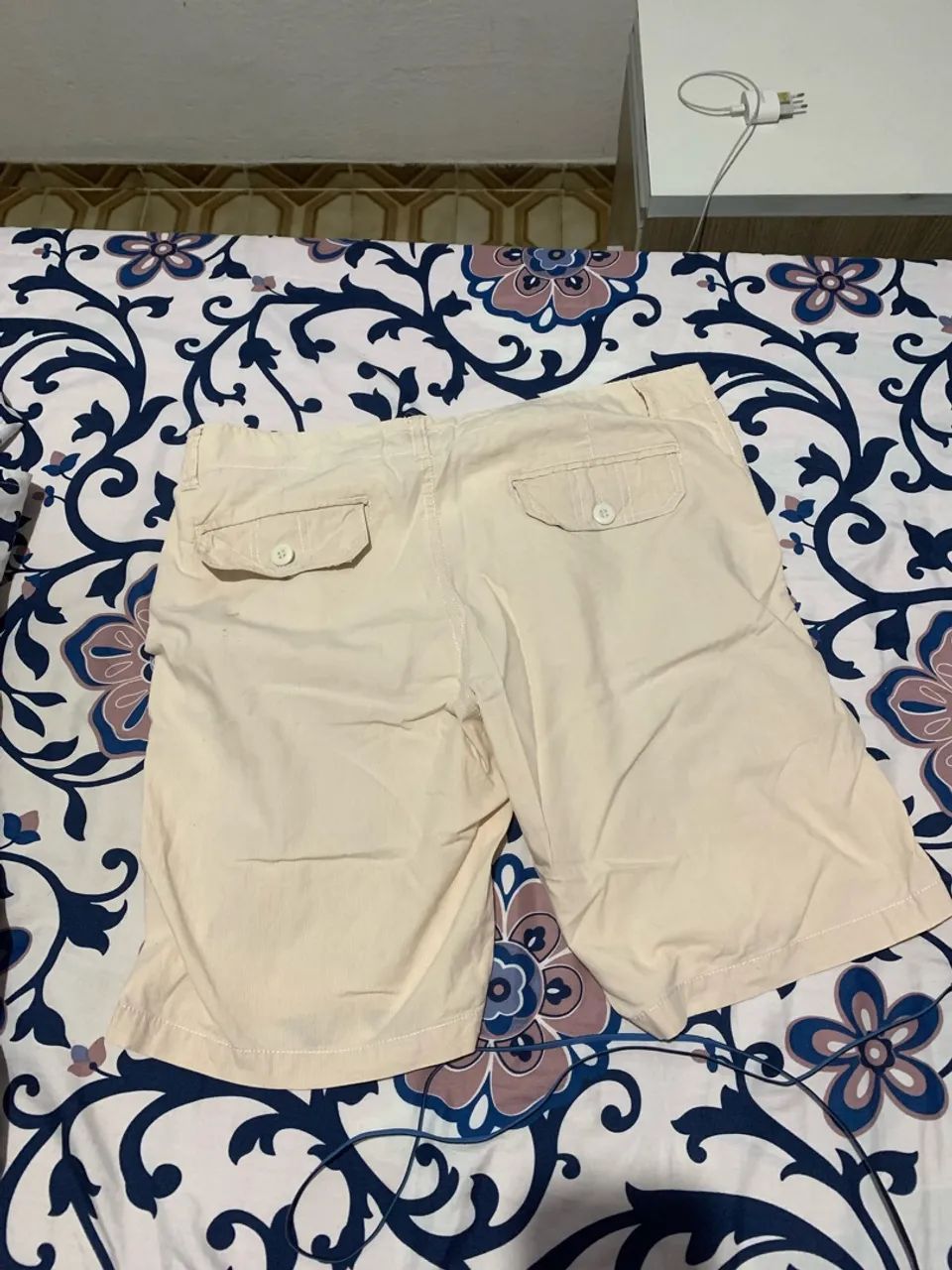 Vendo Bermuda Tamanho 38 - Foto 2