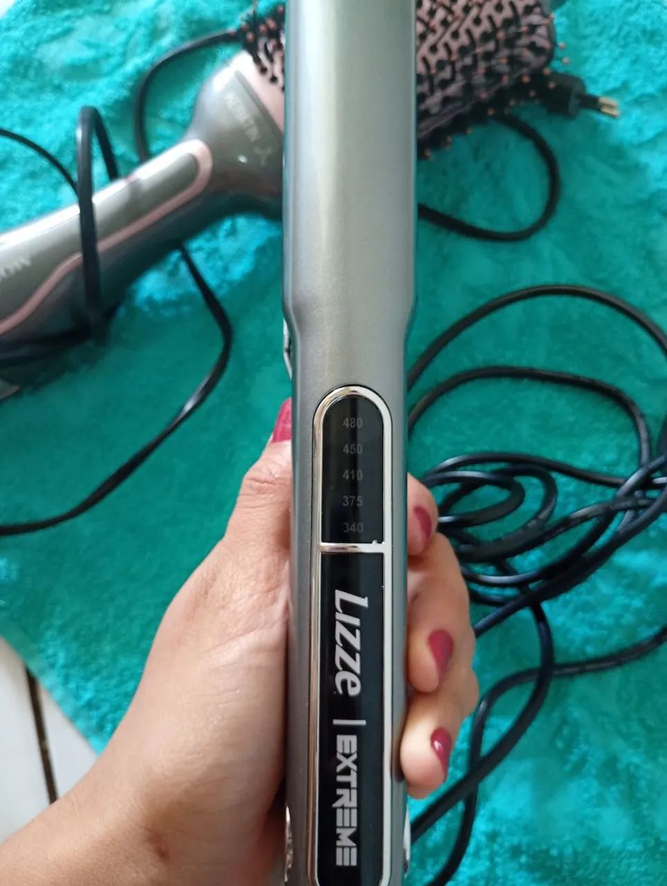 Prancha lizz extreme original usei apenas duas vezes, escova secadora mundial pouco usada