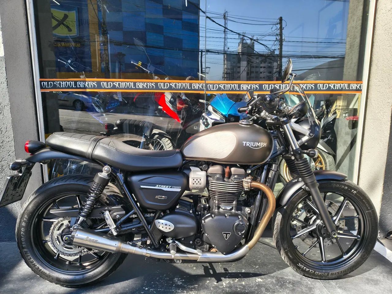 triumph street twin 900 2020 apenas 34.000 km