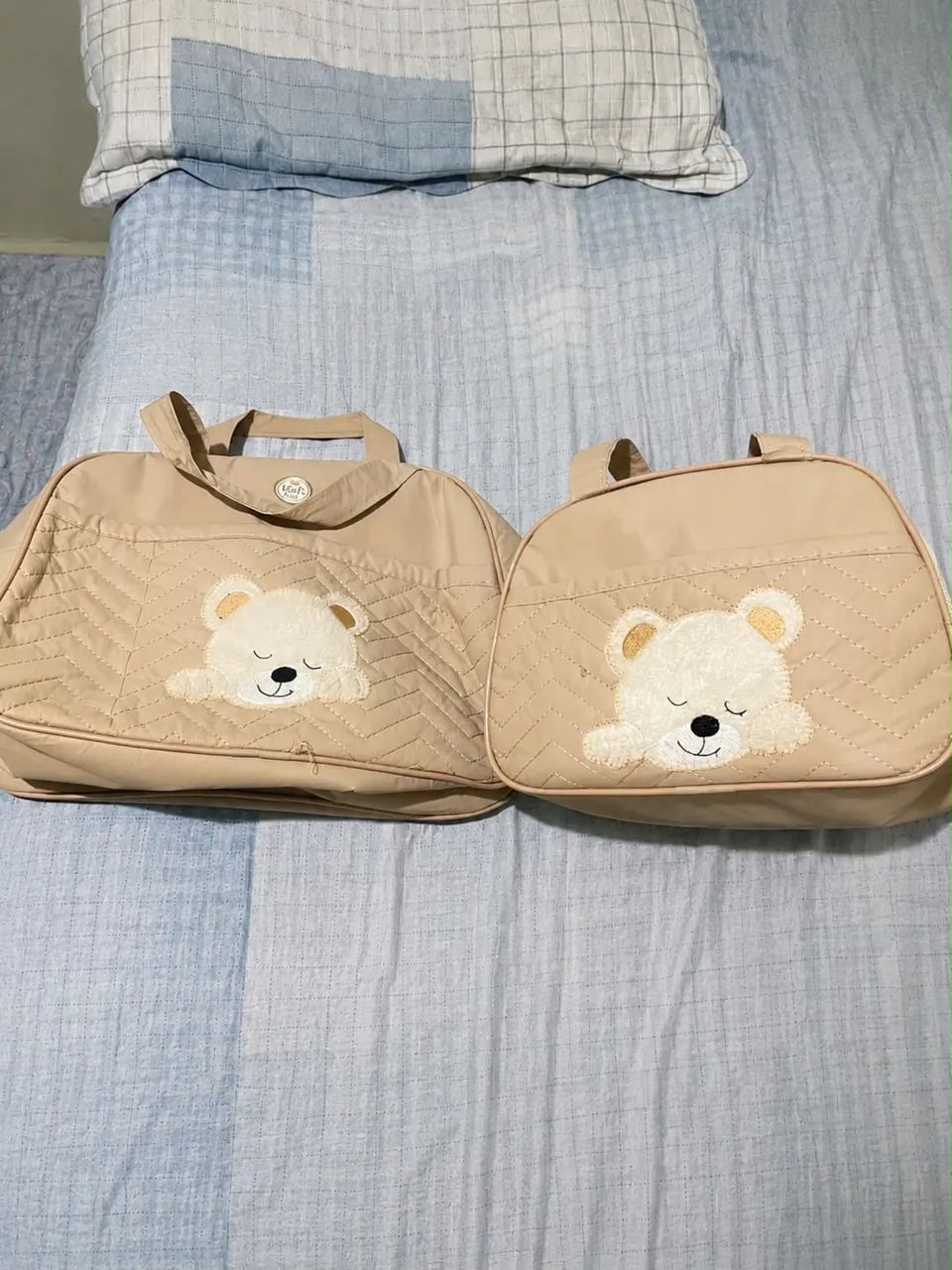 vendo duas bolsas maternidade 