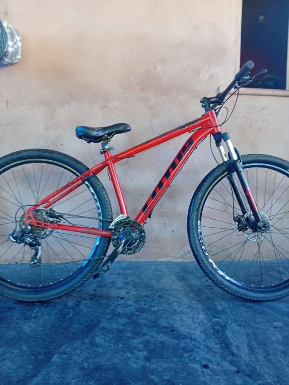 Bicicleta lotus aro 29 semi nova - Foto 2
