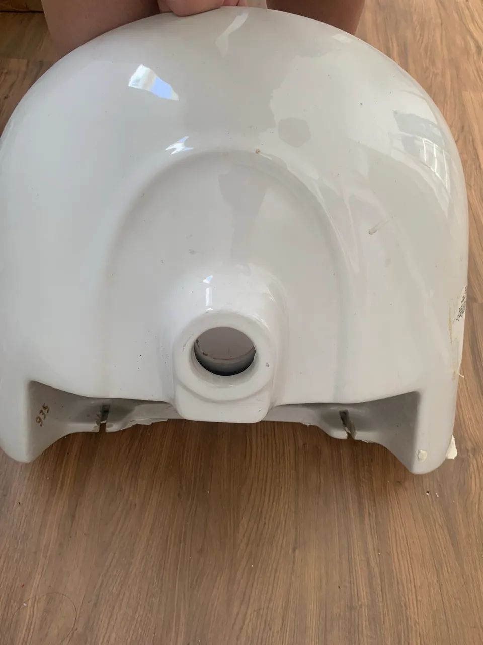 Bathroom sink439340805559439361