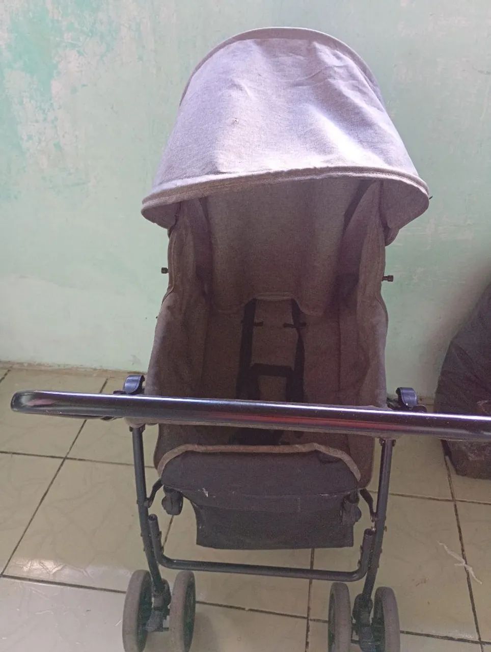 Carrinho de bebê usado  - Foto 2