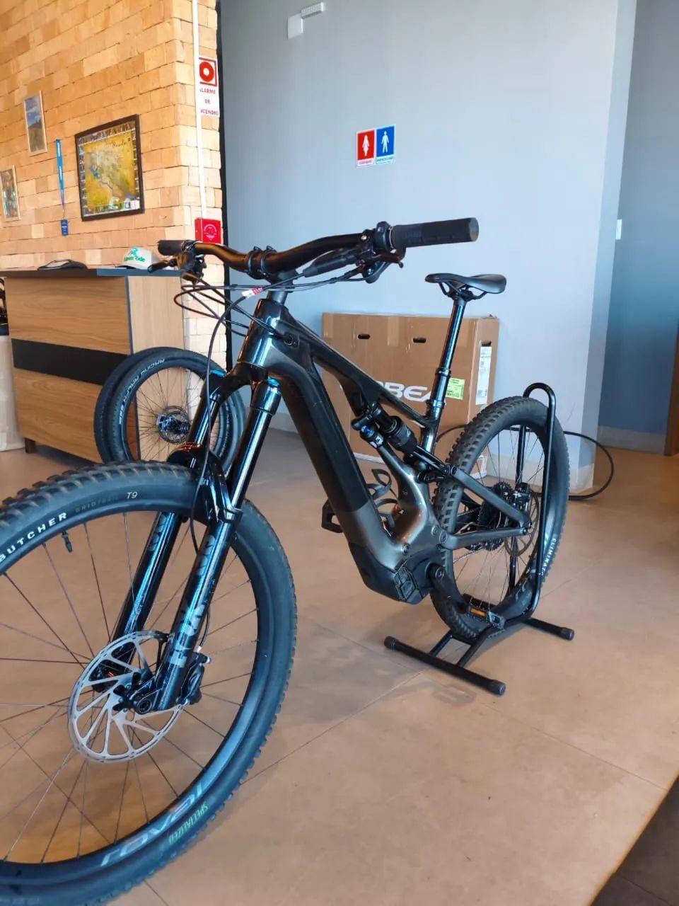Specialized turbo g3 levo expert tamanho S3  - Foto 4