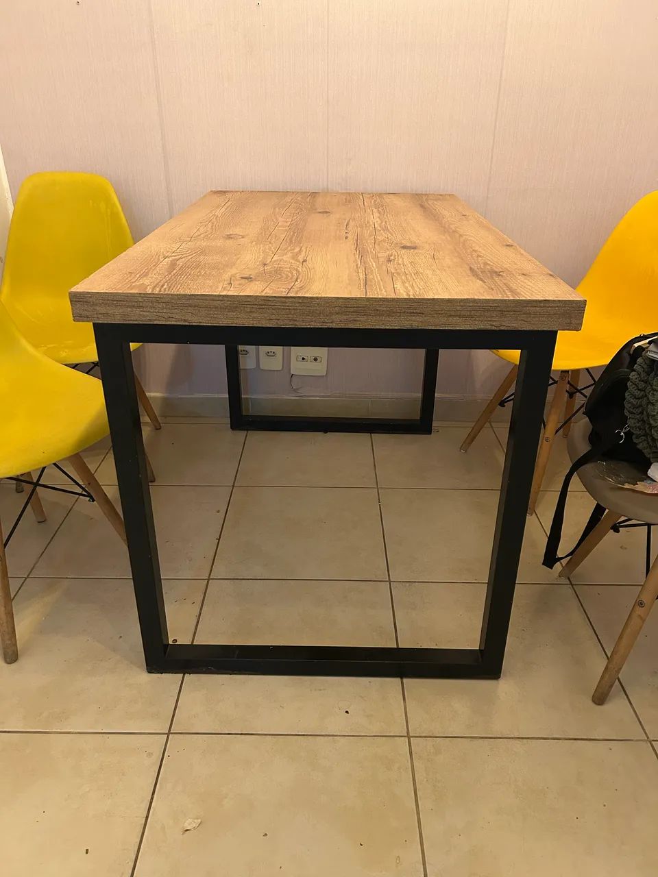Mesa sem cadeira  - Foto 2