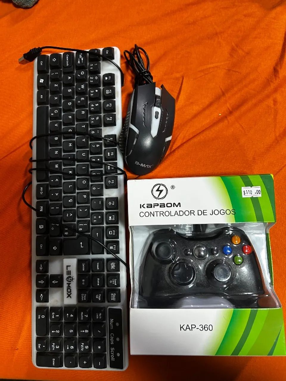 Controle de Xbox com fio novo/ mouse e teclado novos