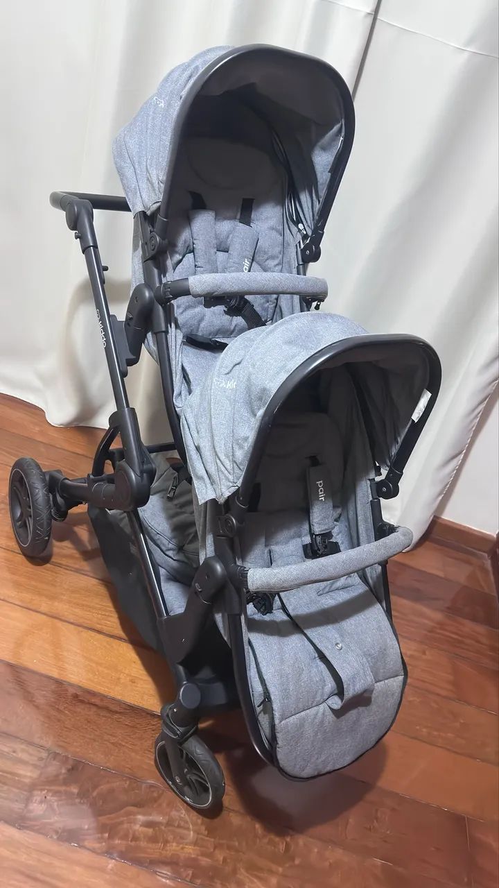 Carrinho Kiddo duplo para gêmeos
