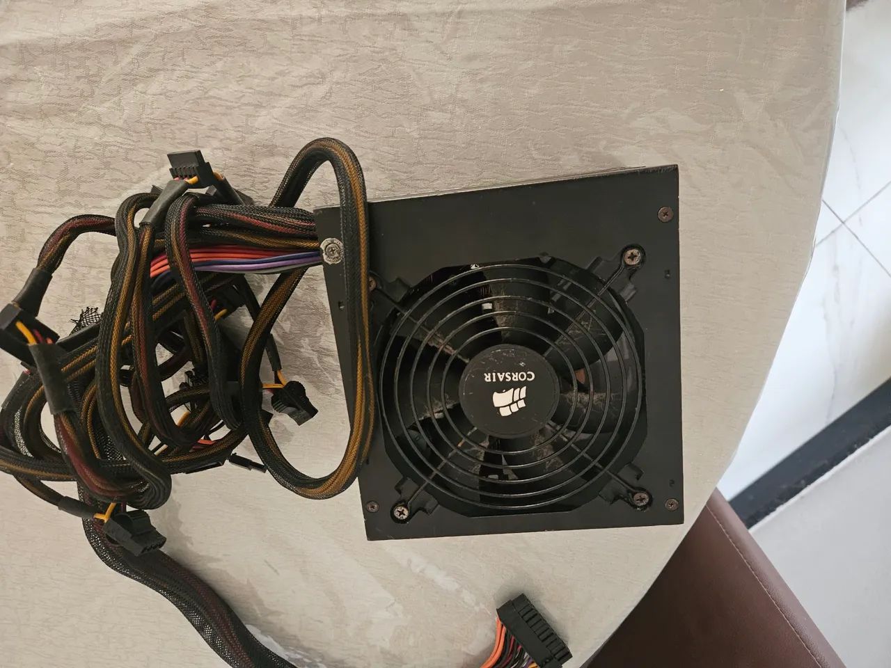 Fonte 600 watts corsair 