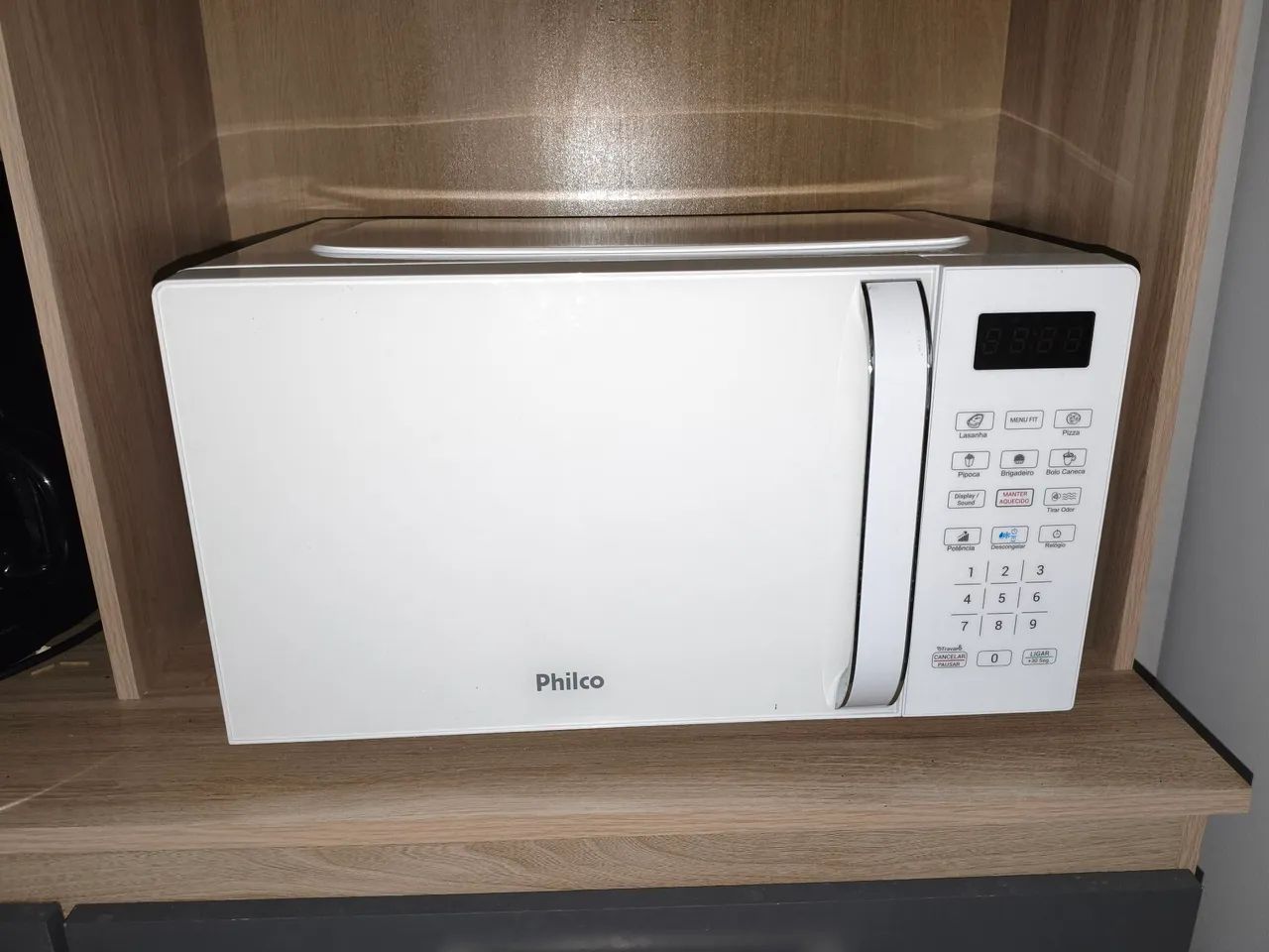 MICROONDAS PHILCO PMO23B