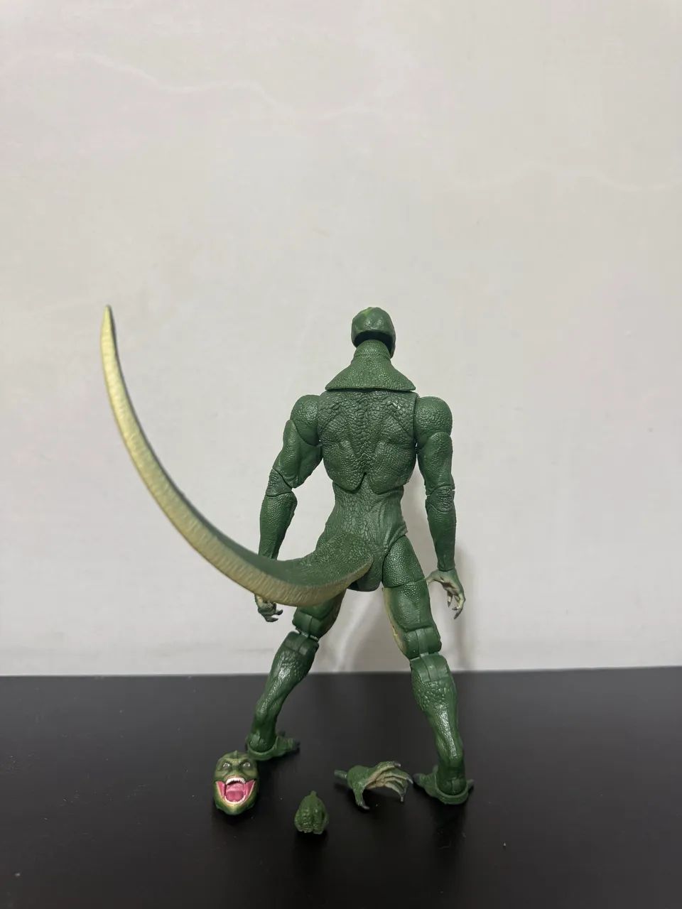 Marvel Legends Spiderman Lagarto No Way Home  - Foto 3