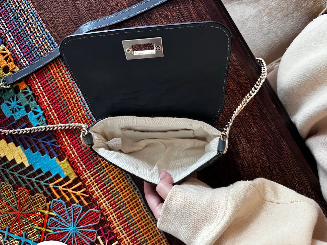 Bolsa de Couro Patrícia Fontanive - Foto 3
