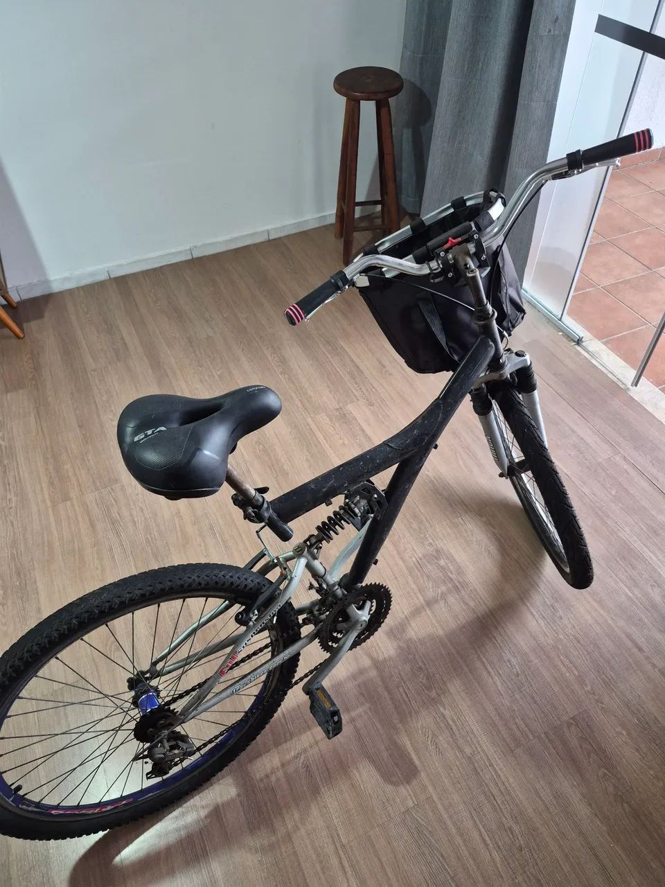 Bicicleta  - Foto 2