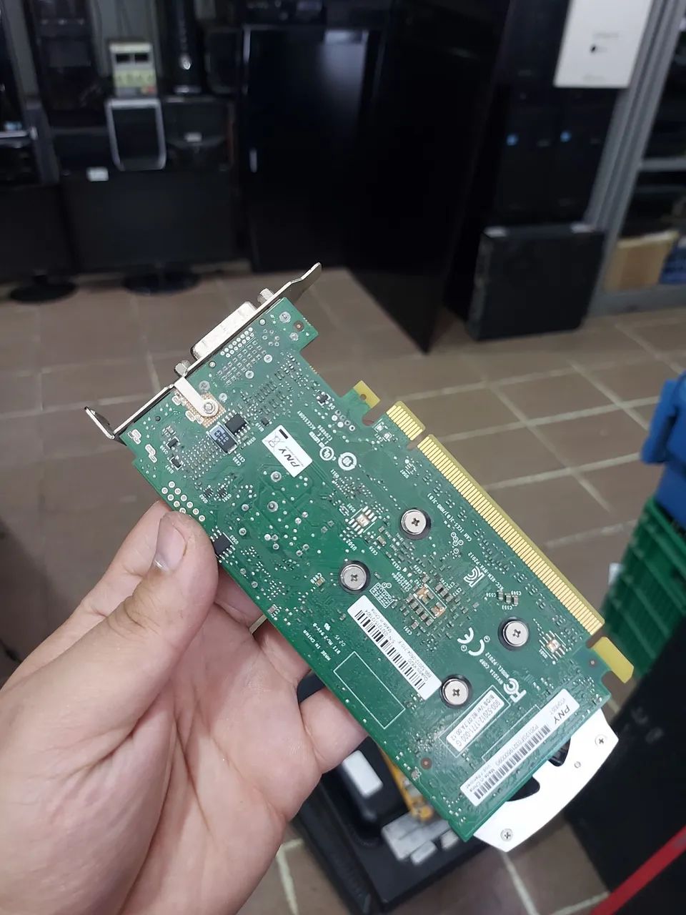 Placa de video Quadro K620 2Gb - Foto 2