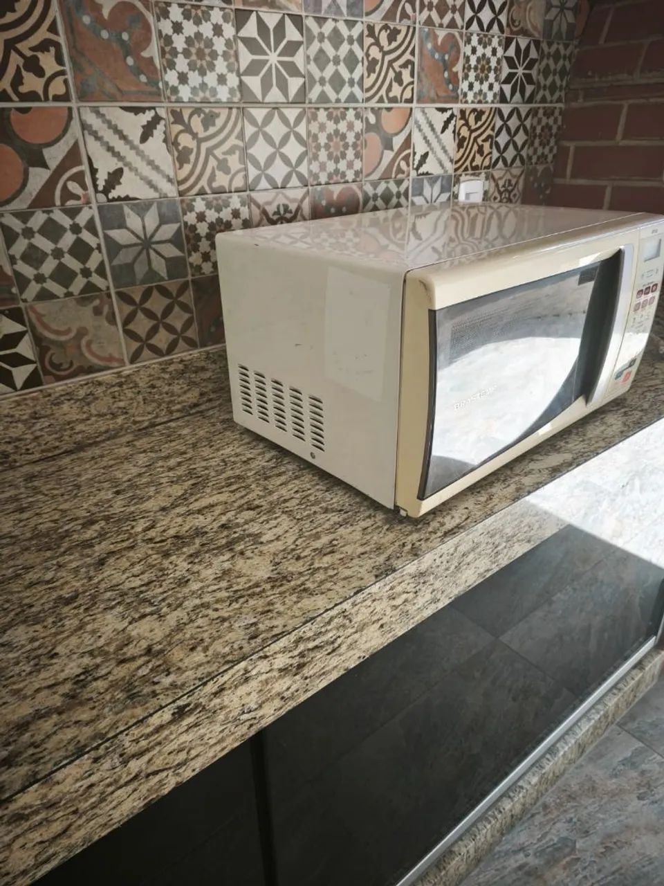 Microondas Brastemp  - Foto 3