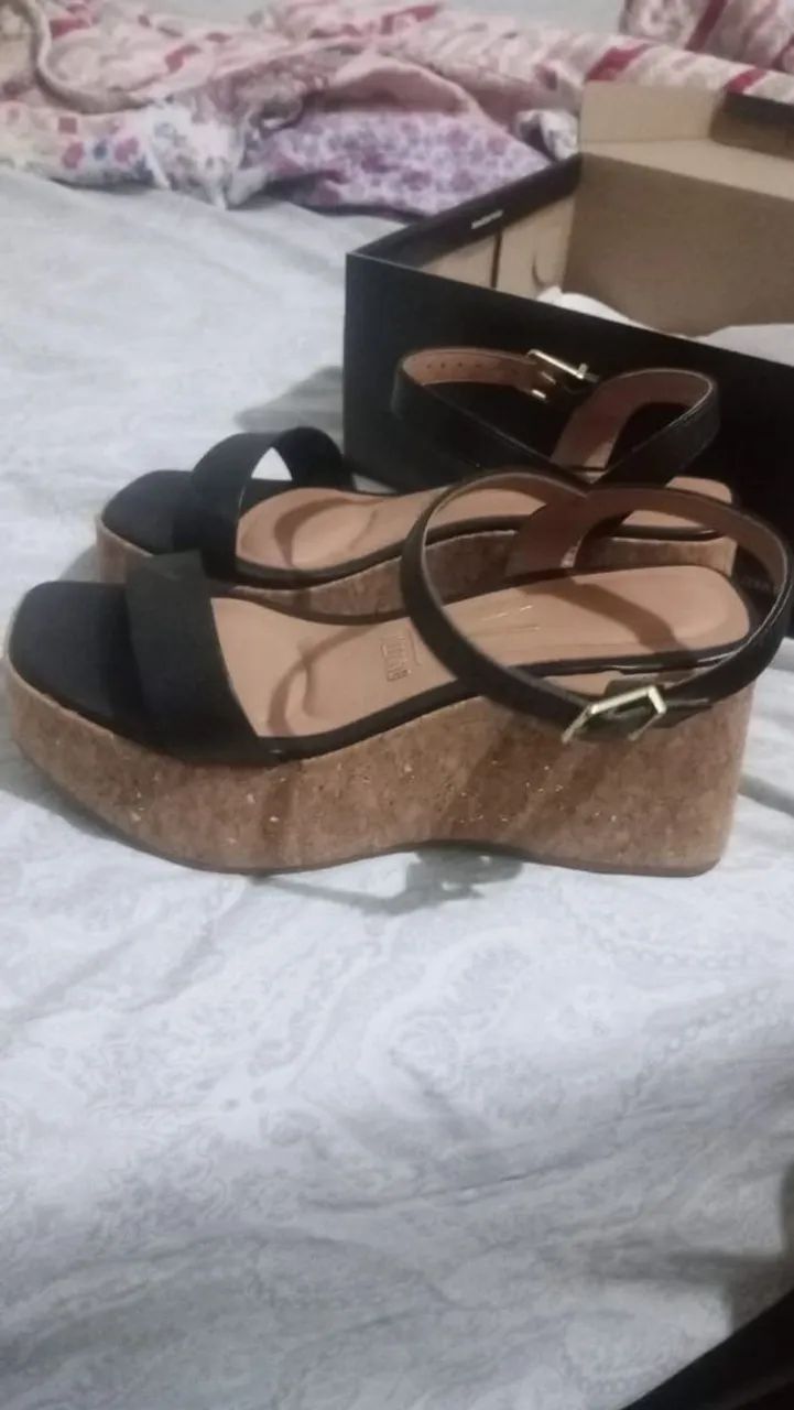Sandália ?  - Foto 4